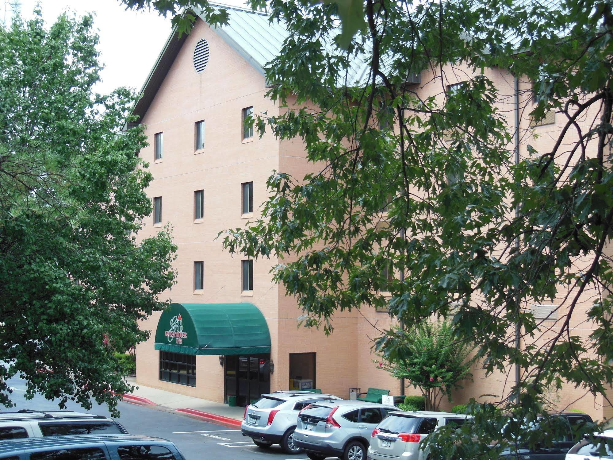 ליטל רוק Guest Inn & Suites - Midtown Medical Center מראה חיצוני תמונה