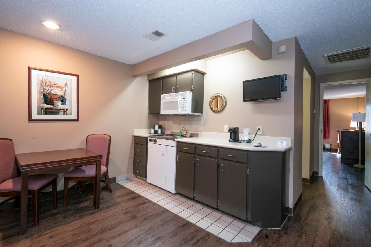 ליטל רוק Guest Inn & Suites - Midtown Medical Center מראה חיצוני תמונה